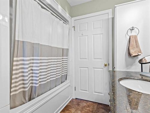 320 Main Street W, Stewiacke, NS 