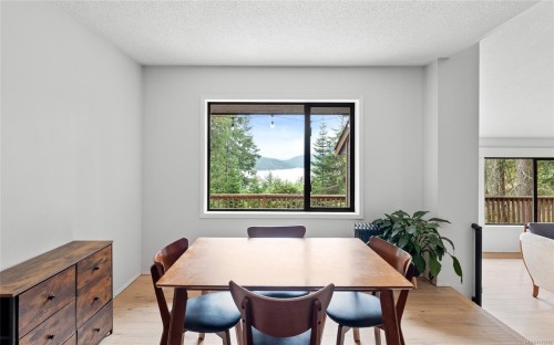 549 Arbutus Ave, Duncan, BC 