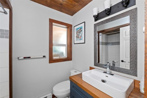 549 Arbutus Ave, Duncan, BC 