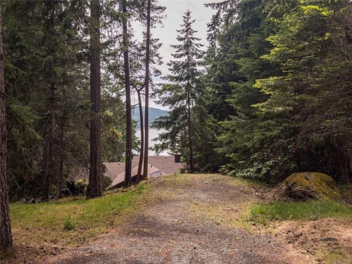 549 Arbutus Ave, Duncan, BC 