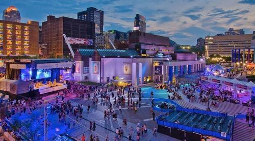 Exterior - 309-1406 Rue Ste-Élisabeth, Montréal (Ville-Marie), QC - Outdoor With View