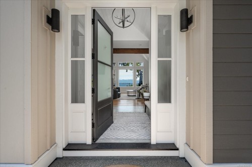 7336 High Ridge Cres, Lantzville, BC 