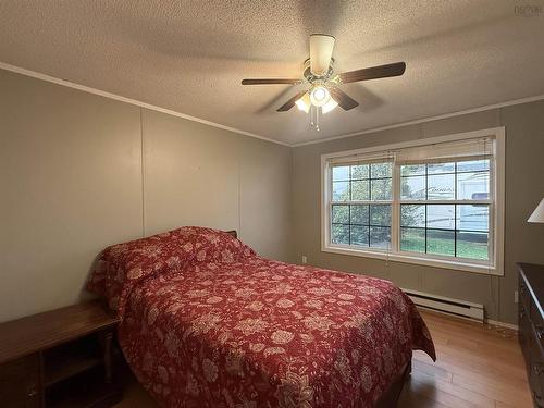 47 Park Boulevard, Lower South River, NS 