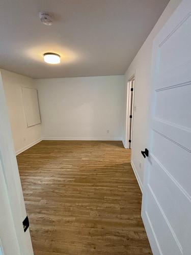 Chambre à coucher principale - 3-600 Rue St-Charles S., Granby, QC - Indoor Photo Showing Other Room