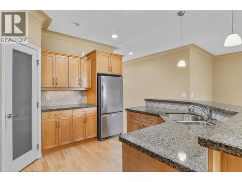 updated kitchen - 2365 Stillingfleet Road Unit# 39, Kelowna, BC - Indoor Photo Showing Kitchen With Double Sink