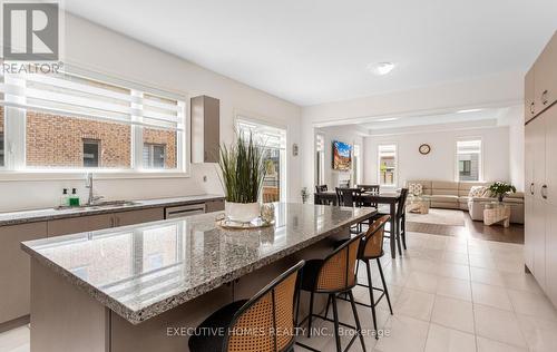 77 Pond View Gate, Hamilton, ON - Indoor