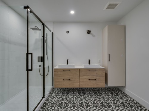 Salle de bains - 4448A  - 4454A Av. Papineau, Montréal (Le Plateau-Mont-Royal), QC - Indoor