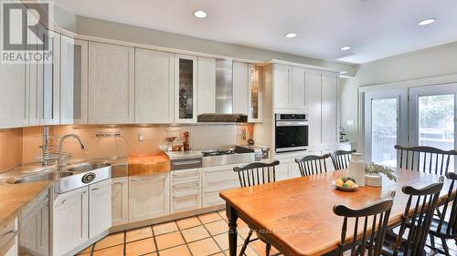 5570 Mcfarren Boulevard, Mississauga, ON - Indoor Photo Showing Other Room