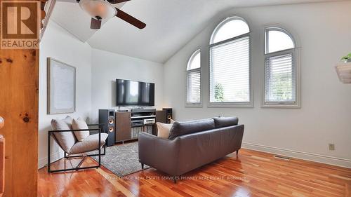 5570 Mcfarren Boulevard, Mississauga, ON - Indoor Photo Showing Other Room