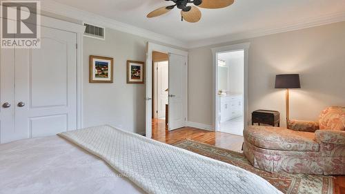 5570 Mcfarren Boulevard, Mississauga, ON - Indoor Photo Showing Bedroom