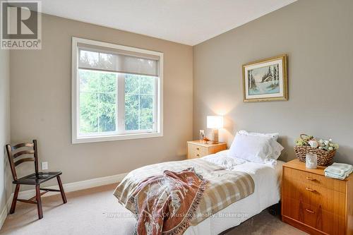 12 Pheasant Run, Bracebridge (Macaulay), ON - Indoor Photo Showing Bedroom