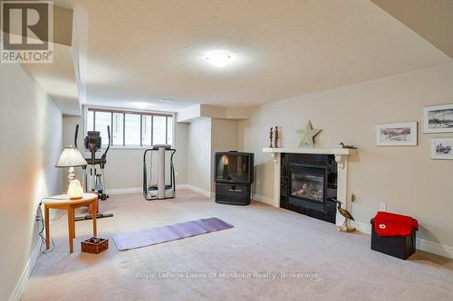 12 Pheasant Run, Bracebridge (Macaulay), ON - Indoor With Fireplace