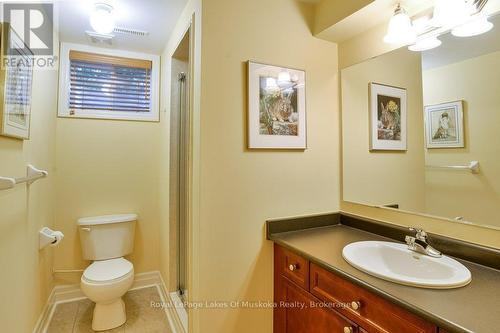 12 Pheasant Run, Bracebridge (Macaulay), ON - Indoor Photo Showing Bathroom