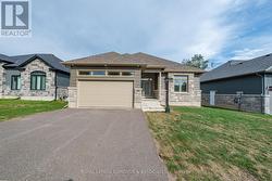 517 SYDENHAM STREET  Pembroke, ON K8A 8K5