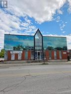 102 - 17 COLBORNE STREET E  Orillia, ON L3V 1T4
