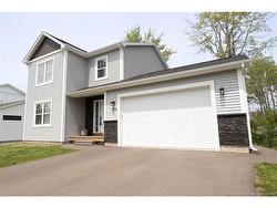 124 Des Eleves  Dieppe, NB E1A 4V6