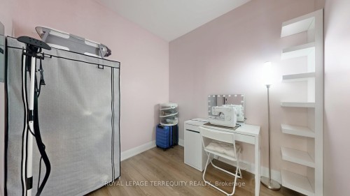 910-2900 Highway 7 Street, Vaughan, ON - Indoor