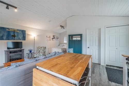 6-8631 South Shore Rd, Lake Cowichan, BC 