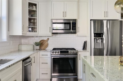 856 Hayden Pl, Mill Bay, BC 