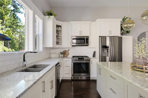 856 Hayden Pl, Mill Bay, BC 