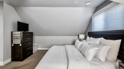 856 Hayden Pl, Mill Bay, BC 