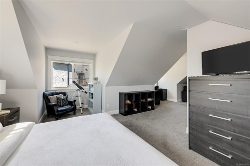 856 Hayden Pl, Mill Bay, BC 