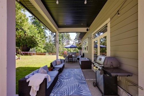 856 Hayden Pl, Mill Bay, BC 