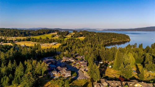 856 Hayden Pl, Mill Bay, BC 