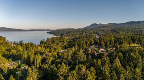 856 Hayden Pl, Mill Bay, BC 