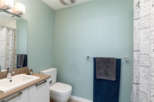 508-517 Fisgard St, Victoria, BC - Indoor Photo Showing Bathroom