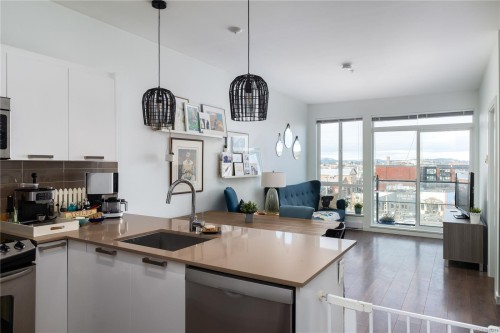 508-517 Fisgard St, Victoria, BC - Indoor Photo Showing Kitchen