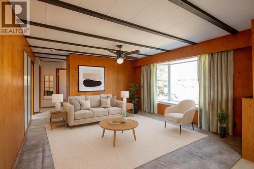 1549 110 Avenue, Dawson Creek, BC - Indoor Photo Showing Living Room