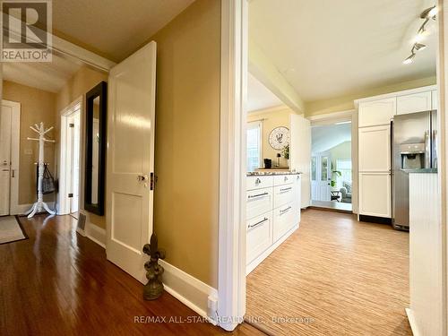 18 Joseph Street, Kawartha Lakes (Bobcaygeon), ON - Indoor Photo Showing Other Room