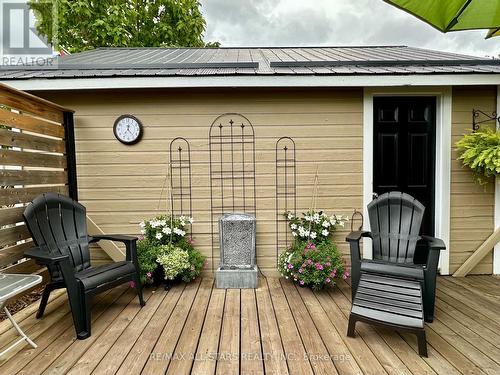 18 Joseph Street, Kawartha Lakes (Bobcaygeon), ON - Outdoor With Deck Patio Veranda With Exterior