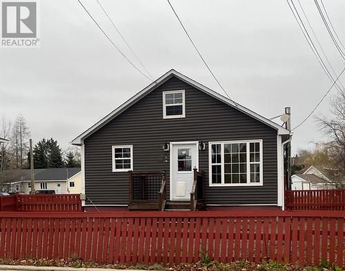 12 Seventeenth Avenue  Grand Falls-Windsor, NL A2B 1B7