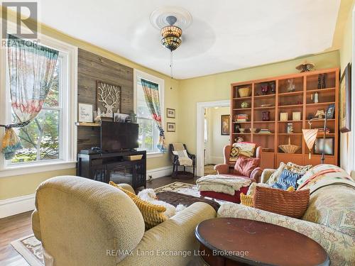 20 Queen Street, Huron-Kinloss, ON - Indoor Photo Showing Other Room