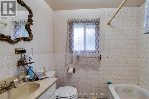 12909 5Th Line, Halton Hills, ON - Indoor Photo Showing Bathroom