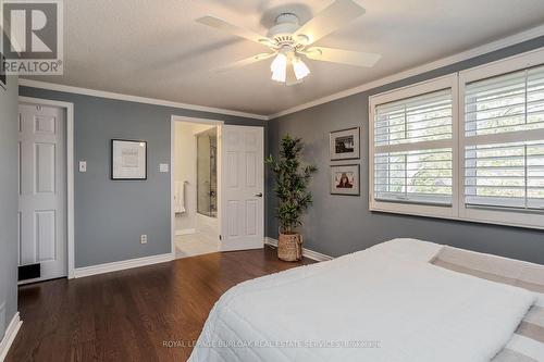 1858 Heather Hills Drive, Burlington, ON - Indoor Photo Showing Bedroom