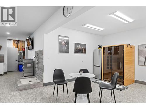 8195 Jackpine Road, Vernon, BC - Indoor Photo Showing Other Room