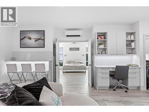 8195 Jackpine Road, Vernon, BC - Indoor Photo Showing Bedroom