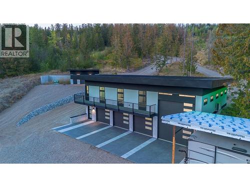 8195 Jackpine Road, Vernon, BC - Outdoor