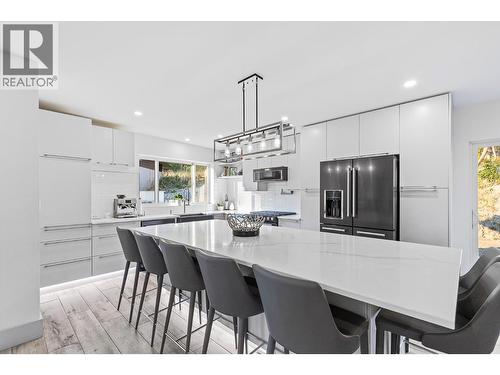 8195 Jackpine Road, Vernon, BC - Indoor