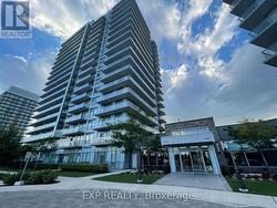 105 - 4677 GLEN ERIN DRIVE  Mississauga, ON L5M 2E3