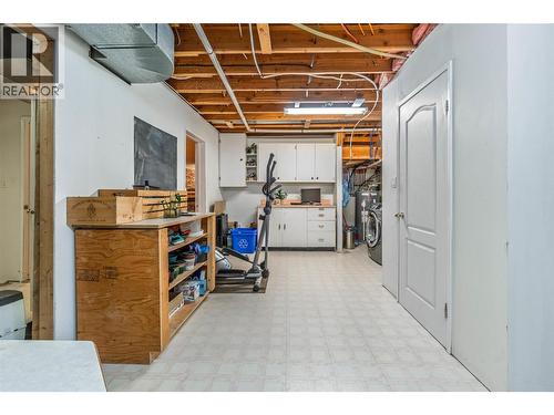 520 3Rd Avenue, Keremeos, BC - Indoor Photo Showing Basement