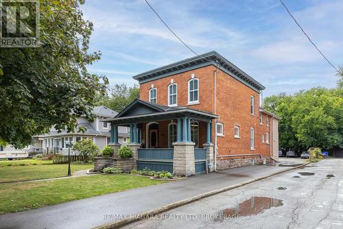 147 Geneva Street, St. Catharines (Downtown), ON - Outdoor With Deck Patio Veranda With Facade