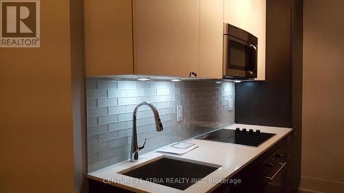 Lph5005 - 42 Charles Street, Toronto, ON - Indoor Photo Showing Kitchen