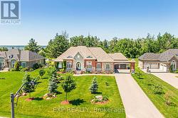 18 WOLFORD COURT  Georgina, ON L4P 0B1