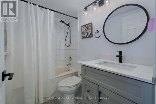 710 - 8 Lee Centre Drive, Toronto, ON - Indoor Photo Showing Bathroom