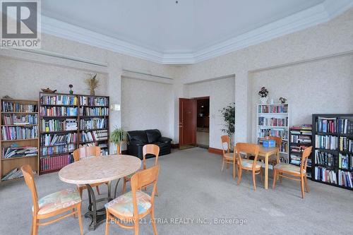 710 - 8 Lee Centre Drive, Toronto, ON - Indoor