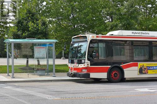 710 - 8 Lee Centre Drive, Toronto, ON - Outdoor